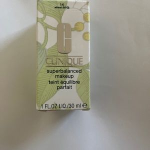 Clinique Makeup foundation
